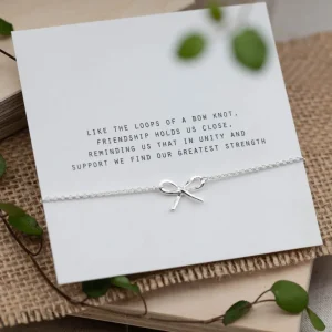 Outlet Faith Silverarmband liten rosett