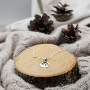Sale Faith Silverhalsband bergstopp