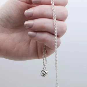 Fashion Faith Silverhalsband rund kärleksknut