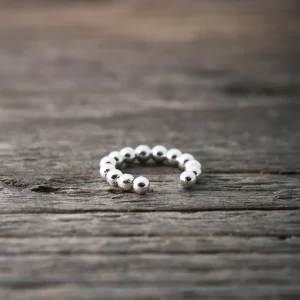 Discount Faith Silverörhänge ear cuff -silverkulor runt om