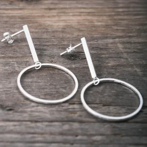 Best Faith Silverörhänge stav med ring mellan