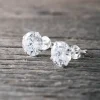 Discount Faith Silverörhängen vit sten 6mm