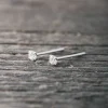 Online Faith Silverörhängen vit sten 2mm