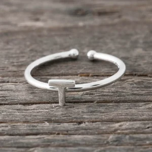 Discount Faith Silverring bokstav T