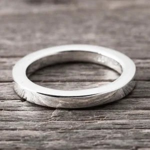 New Faith Silverring grov kantig smal