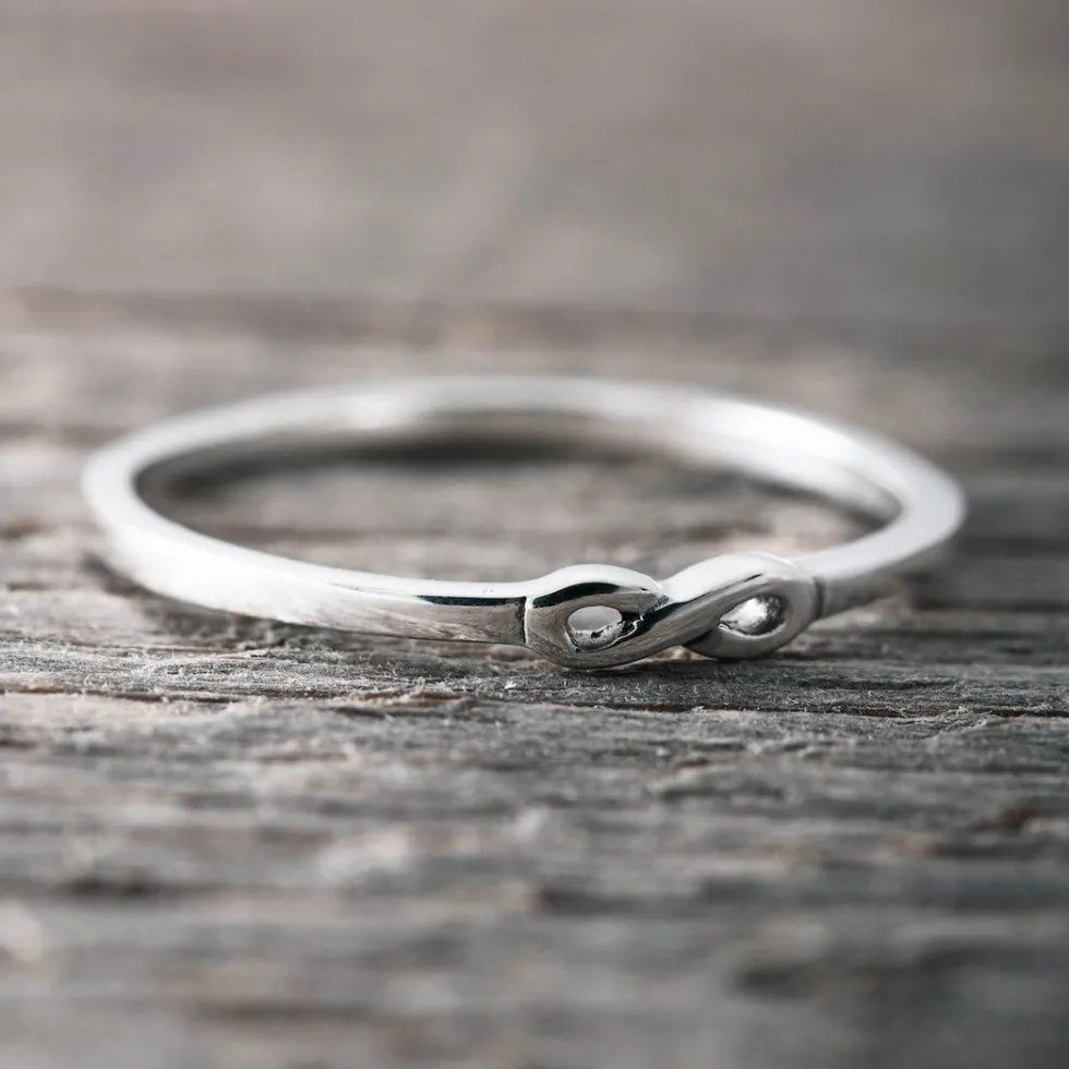silverring_liten_infinity_0.webp Best Faith Silverring liten infinity