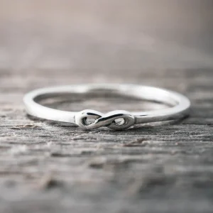Best Faith Silverring liten infinity