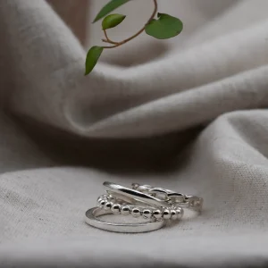 Discount Faith Silverring 3mm rörliga kulor runtom