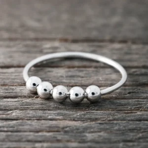 Sale Faith Silverring rörliga kulor