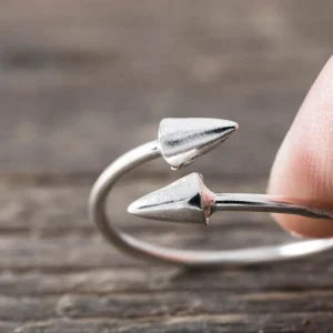 Online Faith Silverring Spikes