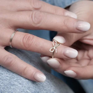 Best Faith Silverring supertunn facetterad